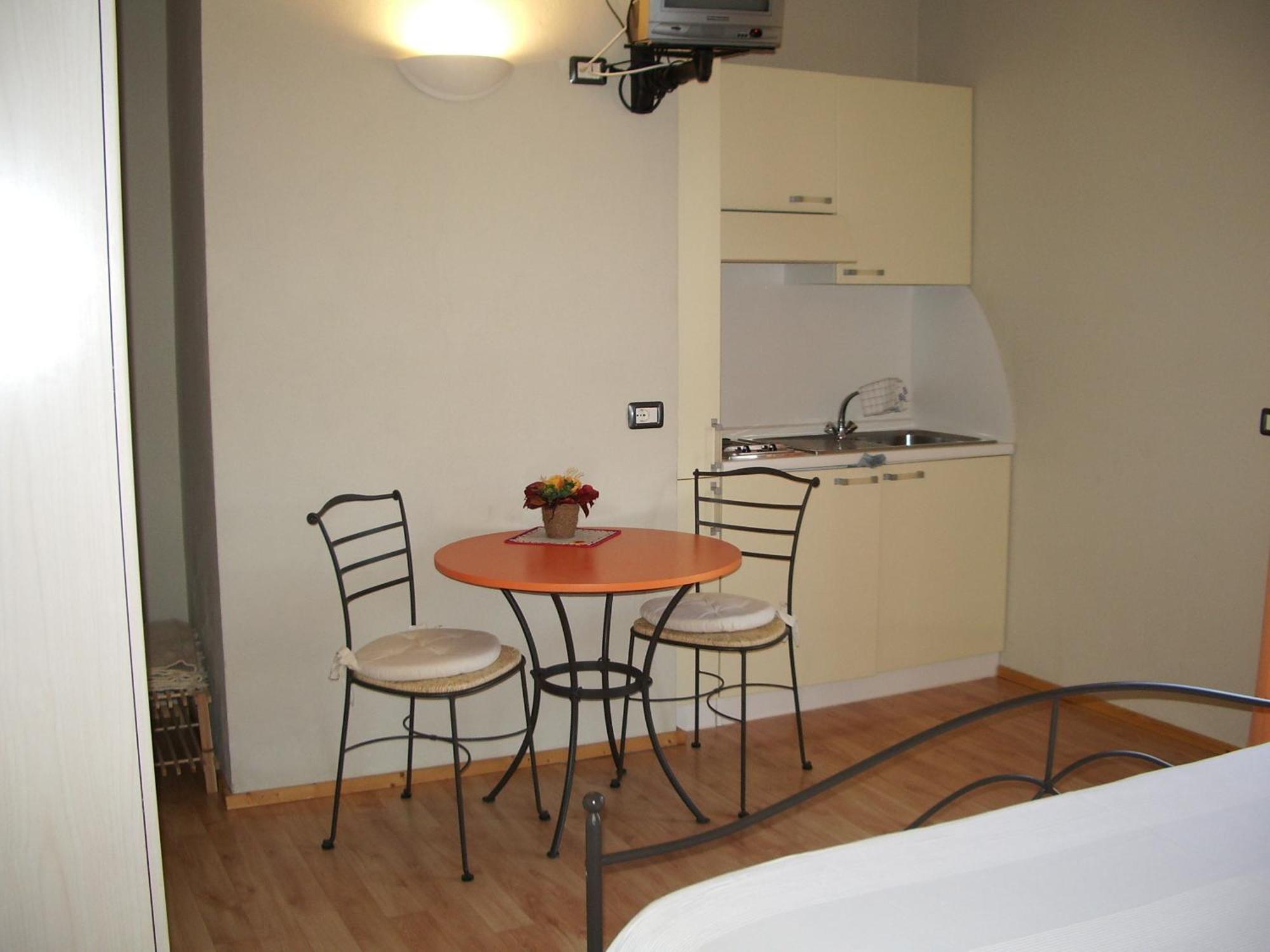 Agriturismo Fano'S Farm Suno Room photo